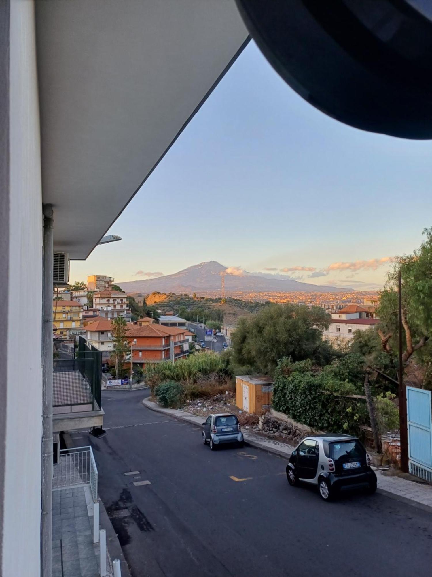 Dimora San Giorgio Catania Lägenhet Exteriör bild